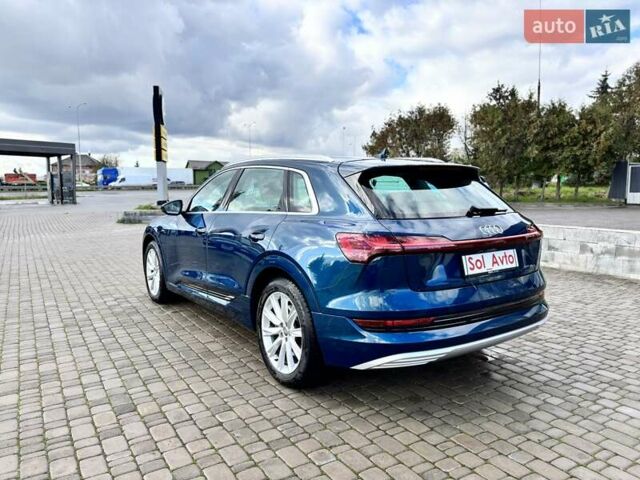 Зеленый Ауди E-Tron, объемом двигателя 0 л и пробегом 161 тыс. км за 24000 $, фото 8 на Automoto.ua