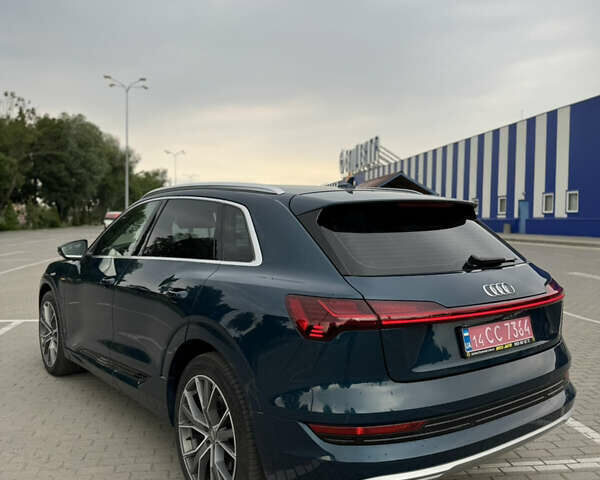 Зеленый Ауди E-Tron, объемом двигателя 0 л и пробегом 140 тыс. км за 21950 $, фото 1 на Automoto.ua