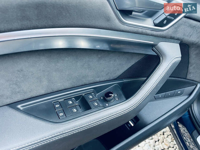 Ауди E-Tron 2019 в Бродах на Automoto.ua Зеленый Ауди E-Tron, объемом двигателя 0 л и пробегом 122 тыс. км за 28129 $, фото 5 на Automoto.ua