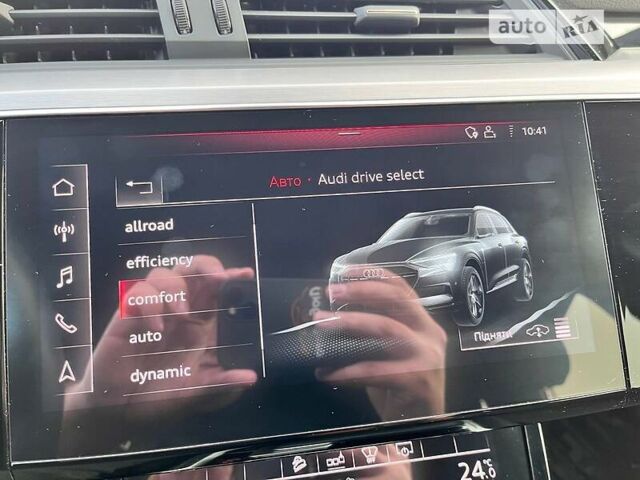 Зеленый Ауди E-Tron, объемом двигателя 0 л и пробегом 39 тыс. км за 58000 $, фото 24 на Automoto.ua