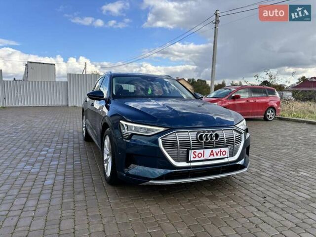 Зеленый Ауди E-Tron, объемом двигателя 0 л и пробегом 161 тыс. км за 24000 $, фото 1 на Automoto.ua