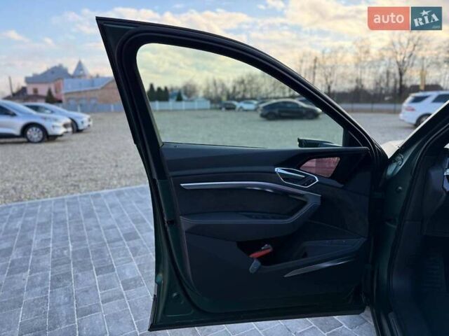 Зелений Ауді E-Tron, об'ємом двигуна 0 л та пробігом 165 тис. км за 29999 $, фото 15 на Automoto.ua