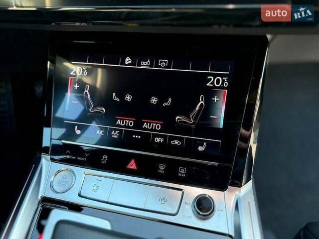 Зелений Ауді E-Tron, об'ємом двигуна 0 л та пробігом 165 тис. км за 29999 $, фото 32 на Automoto.ua