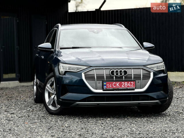 Зелений Ауді E-Tron, об'ємом двигуна 0 л та пробігом 169 тис. км за 24999 $, фото 5 на Automoto.ua