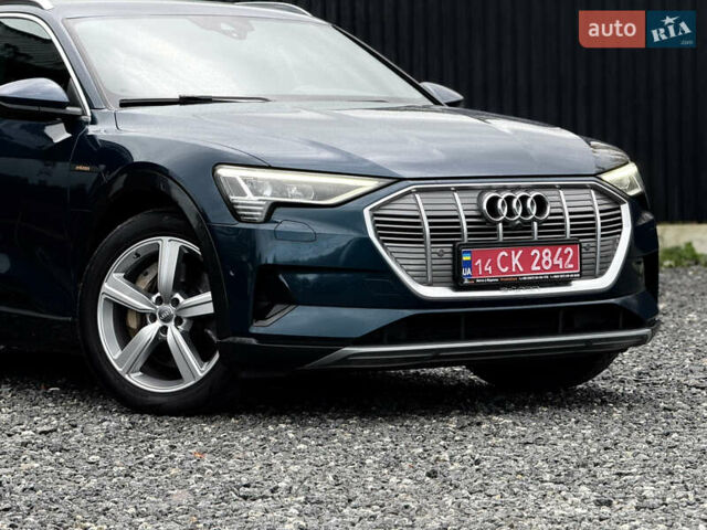 Зелений Ауді E-Tron, об'ємом двигуна 0 л та пробігом 169 тис. км за 24999 $, фото 2 на Automoto.ua