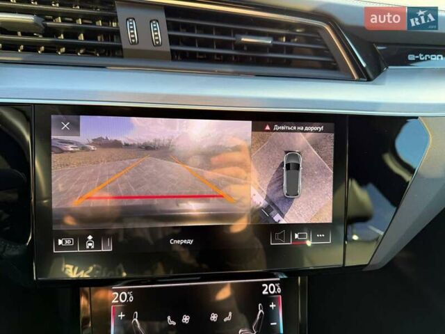 Зелений Ауді E-Tron, об'ємом двигуна 0 л та пробігом 165 тис. км за 29999 $, фото 40 на Automoto.ua