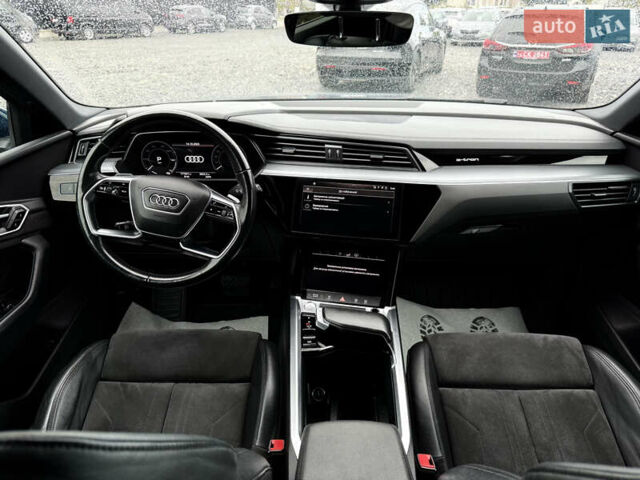 Зелений Ауді E-Tron, об'ємом двигуна 0 л та пробігом 169 тис. км за 24999 $, фото 31 на Automoto.ua