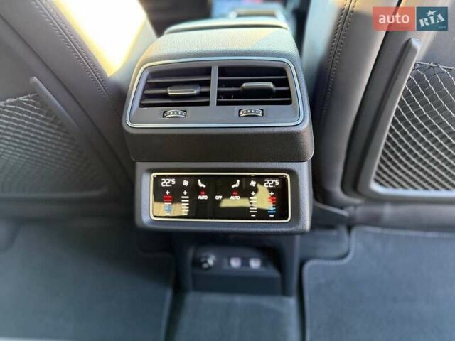 Зелений Ауді E-Tron, об'ємом двигуна 0 л та пробігом 165 тис. км за 29999 $, фото 23 на Automoto.ua