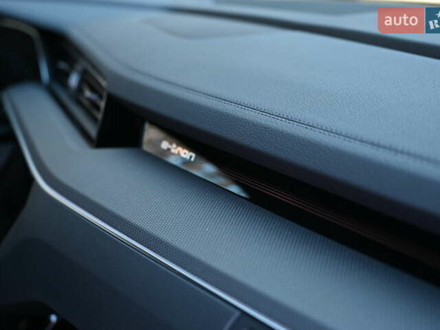 Зелений Ауді E-Tron, об'ємом двигуна 0 л та пробігом 39 тис. км за 52127 $, фото 29 на Automoto.ua