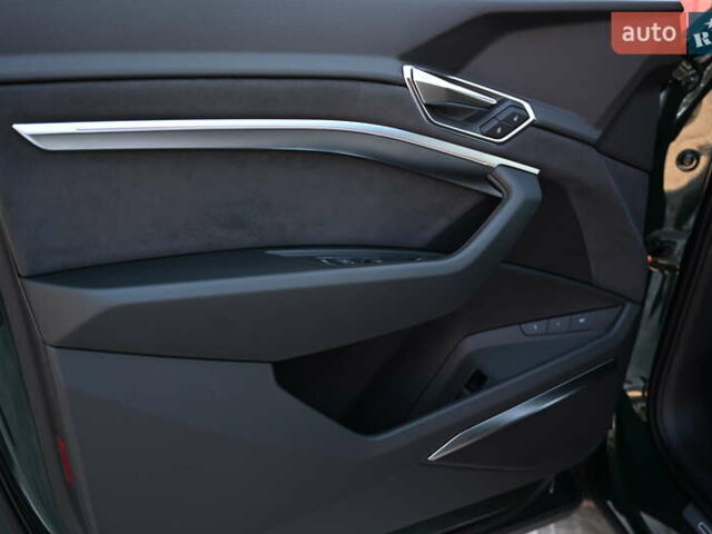 Зелений Ауді E-Tron, об'ємом двигуна 0 л та пробігом 39 тис. км за 52127 $, фото 27 на Automoto.ua