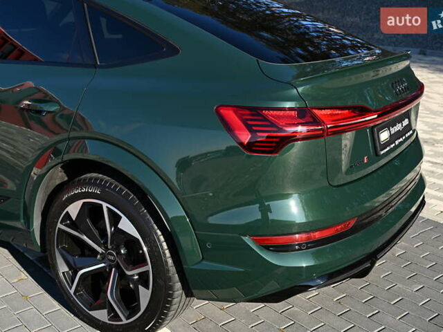 Зелений Ауді E-Tron, об'ємом двигуна 0 л та пробігом 39 тис. км за 52127 $, фото 3 на Automoto.ua