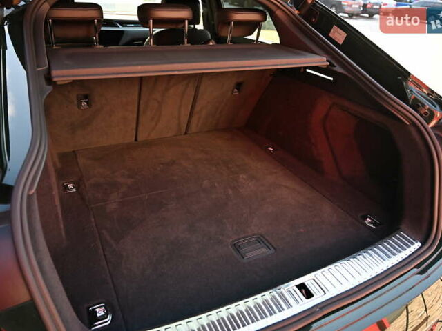 Зелений Ауді E-Tron, об'ємом двигуна 0 л та пробігом 39 тис. км за 52127 $, фото 33 на Automoto.ua