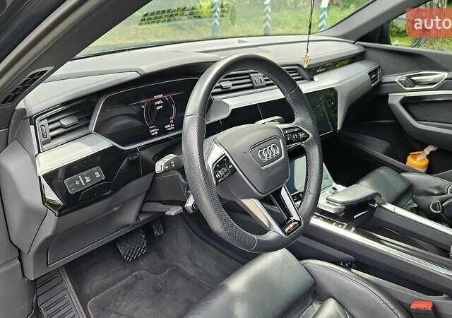 Зелений Ауді E-Tron, об'ємом двигуна 0 л та пробігом 59 тис. км за 50500 $, фото 18 на Automoto.ua