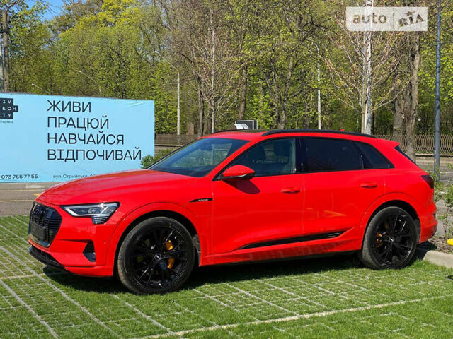 Оранжевый Ауди E-Tron, объемом двигателя 0 л и пробегом 32 тыс. км за 57000 $, фото 47 на Automoto.ua