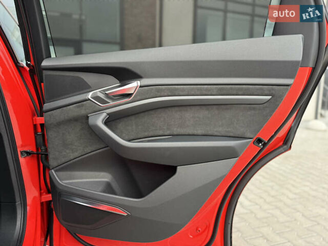 Оранжевый Ауди E-Tron, объемом двигателя 0 л и пробегом 68 тыс. км за 34800 $, фото 75 на Automoto.ua