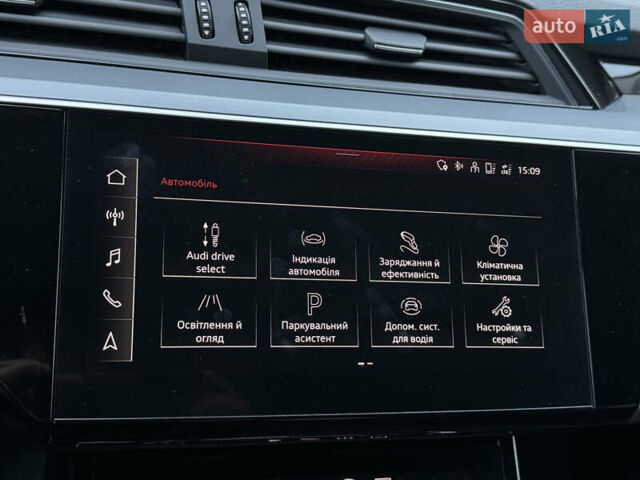 Оранжевый Ауди E-Tron, объемом двигателя 0 л и пробегом 68 тыс. км за 34800 $, фото 90 на Automoto.ua
