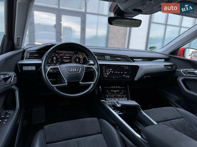 Оранжевый Ауди E-Tron, объемом двигателя 0 л и пробегом 68 тыс. км за 34800 $, фото 60 на Automoto.ua