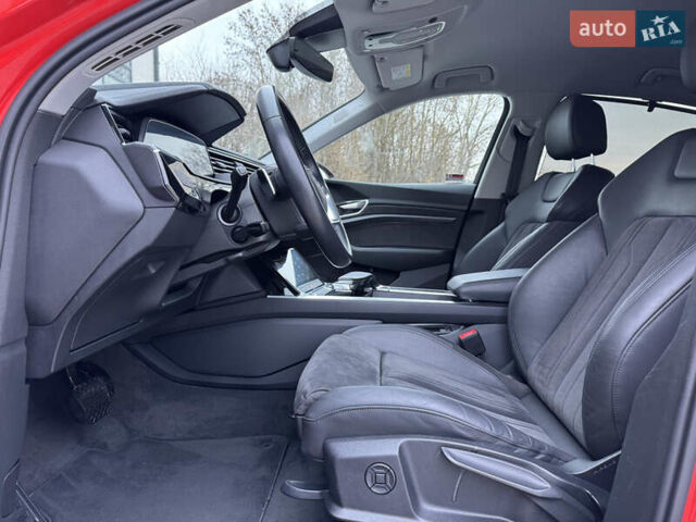 Оранжевый Ауди E-Tron, объемом двигателя 0 л и пробегом 68 тыс. км за 34800 $, фото 69 на Automoto.ua