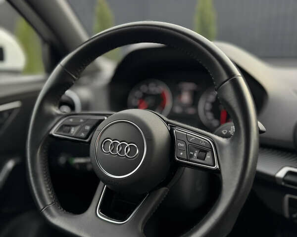 Білий Ауді Ку2, об'ємом двигуна 2 л та пробігом 50 тис. км за 27999 $, фото 9 на Automoto.ua