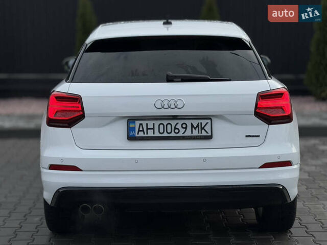 Білий Ауді Ку2, об'ємом двигуна 2 л та пробігом 50 тис. км за 27999 $, фото 3 на Automoto.ua