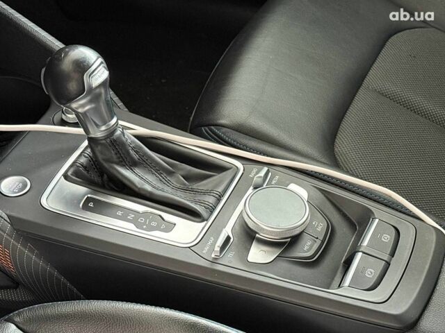 Белый Ауди Ку2, объемом двигателя 0 л и пробегом 60 тыс. км за 18490 $, фото 11 на Automoto.ua