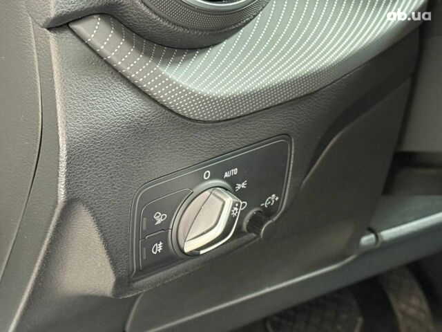 Белый Ауди Ку2, объемом двигателя 0 л и пробегом 60 тыс. км за 18490 $, фото 10 на Automoto.ua