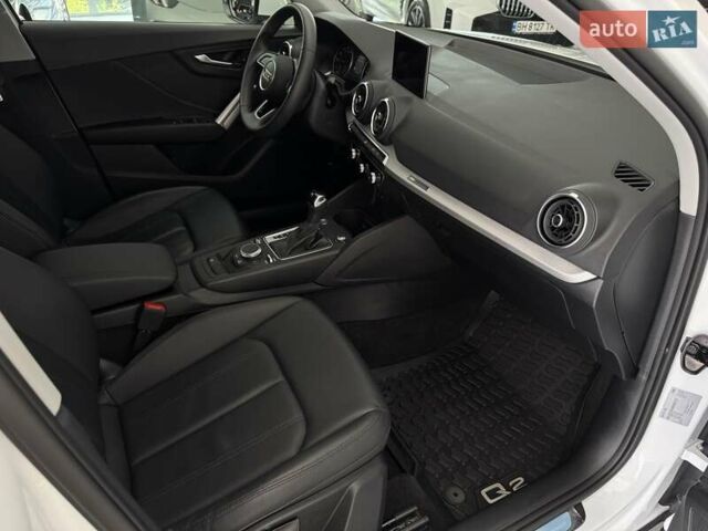 Білий Ауді Ку2, об'ємом двигуна 1.5 л та пробігом 14 тис. км за 28900 $, фото 27 на Automoto.ua