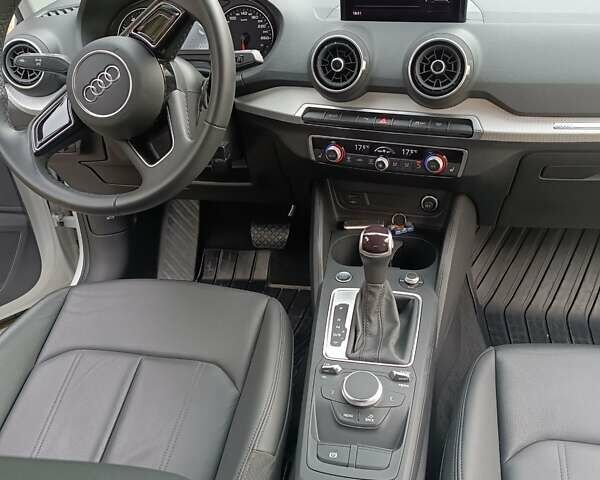 Белый Ауди Ку2, объемом двигателя 1.4 л и пробегом 19 тыс. км за 31900 $, фото 4 на Automoto.ua