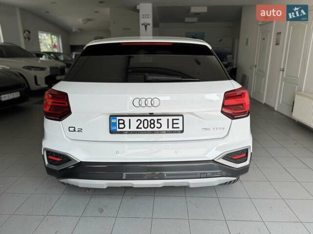 Білий Ауді Ку2, об'ємом двигуна 1.5 л та пробігом 14 тис. км за 28900 $, фото 5 на Automoto.ua