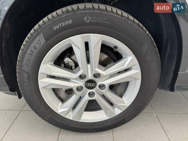 Білий Ауді Ку2, об'ємом двигуна 1.5 л та пробігом 14 тис. км за 28900 $, фото 11 на Automoto.ua