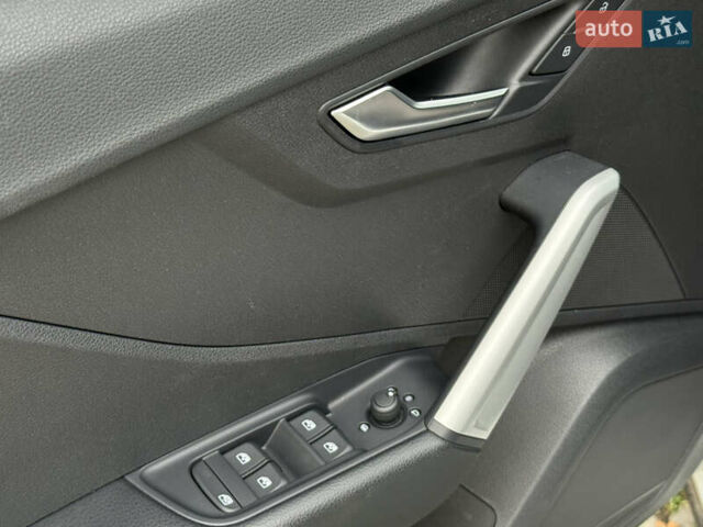 Белый Ауди Ку2, объемом двигателя 1.5 л и пробегом 19 тыс. км за 30900 $, фото 45 на Automoto.ua