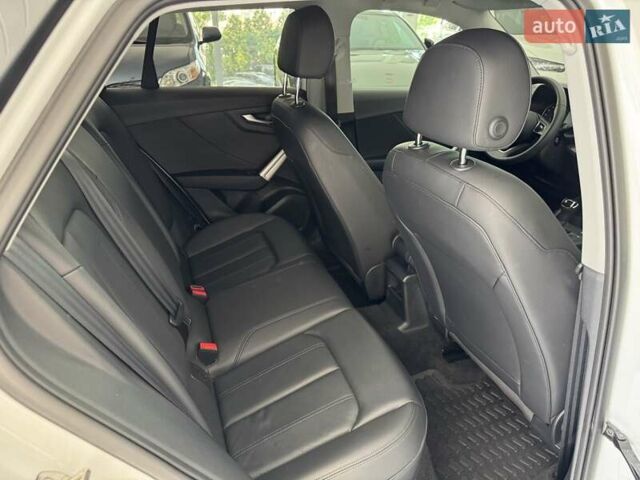 Білий Ауді Ку2, об'ємом двигуна 1.5 л та пробігом 14 тис. км за 28900 $, фото 28 на Automoto.ua