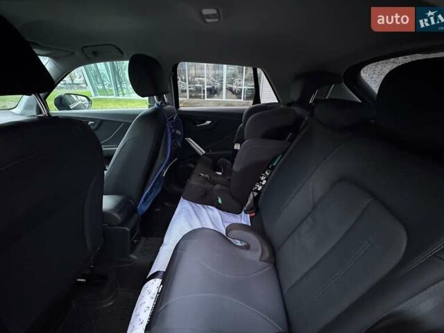 Черный Ауди Ку2, объемом двигателя 1.4 л и пробегом 15 тыс. км за 27000 $, фото 58 на Automoto.ua