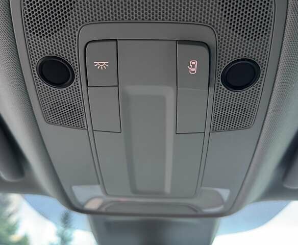 Черный Ауди Ку2, объемом двигателя 1.4 л и пробегом 15 тыс. км за 27000 $, фото 51 на Automoto.ua