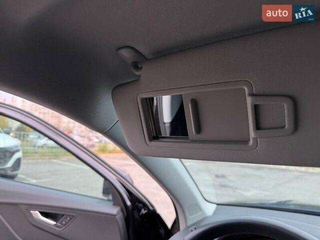 Черный Ауди Ку2, объемом двигателя 1.4 л и пробегом 15 тыс. км за 27000 $, фото 50 на Automoto.ua