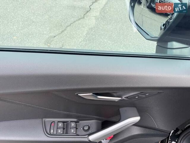 Черный Ауди Ку2, объемом двигателя 1.4 л и пробегом 15 тыс. км за 27000 $, фото 25 на Automoto.ua