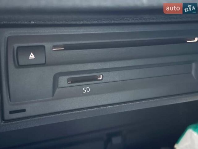 Черный Ауди Ку2, объемом двигателя 1.4 л и пробегом 15 тыс. км за 27000 $, фото 54 на Automoto.ua