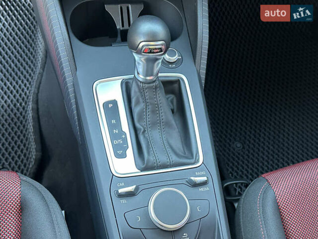 Красный Ауди Ку2, объемом двигателя 1.4 л и пробегом 60 тыс. км за 19999 $, фото 36 на Automoto.ua