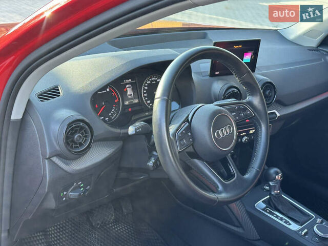 Ауді Ку2 2017 у Вінниці на Automoto.ua Червоний Ауді Ку2, об'ємом двигуна 1.4 л та пробігом 60 тис. км за 19999 $, фото 27 на Automoto.ua