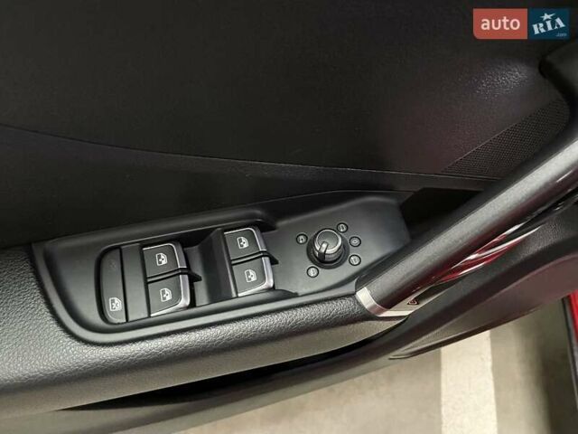 Красный Ауди Ку2, объемом двигателя 1.4 л и пробегом 73 тыс. км за 21700 $, фото 27 на Automoto.ua