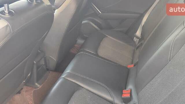 Червоний Ауді Ку2, об'ємом двигуна 0 л та пробігом 30 тис. км за 19000 $, фото 17 на Automoto.ua