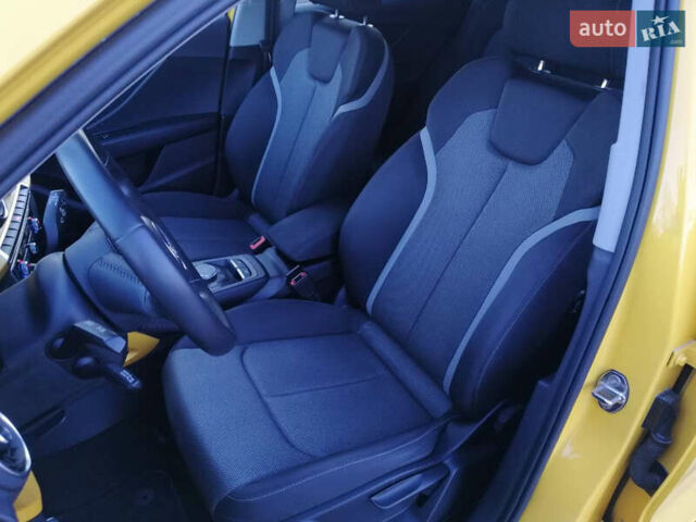 Желтый Ауди Ку2, объемом двигателя 2 л и пробегом 87 тыс. км за 21900 $, фото 12 на Automoto.ua