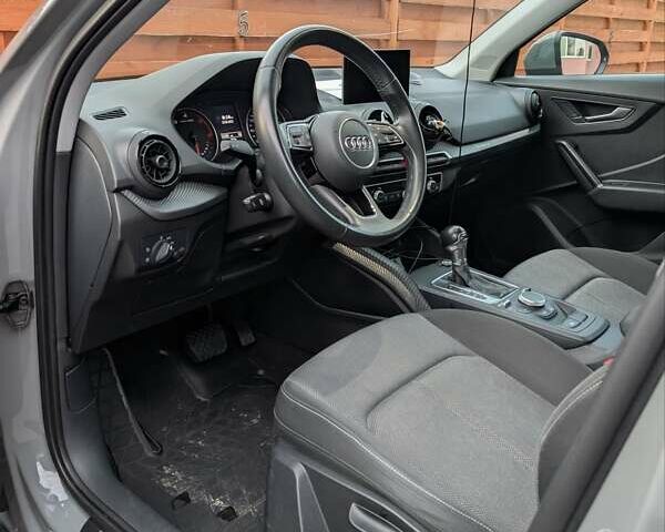 Ауді Ку2 2018 у Харкові на Automoto.ua Сірий Ауді Ку2, об'ємом двигуна 2 л та пробігом 125 тис. км за 23000 $, фото 12 на Automoto.ua