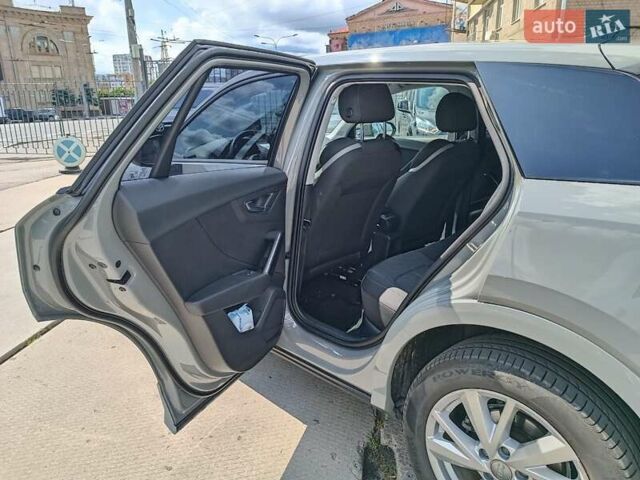 Серый Ауди Ку2, объемом двигателя 2 л и пробегом 113 тыс. км за 23290 $, фото 28 на Automoto.ua