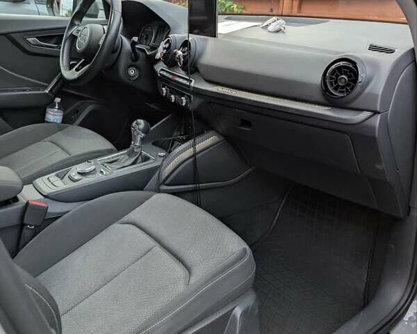Ауді Ку2 2018 у Харкові на Automoto.ua Сірий Ауді Ку2, об'ємом двигуна 2 л та пробігом 125 тис. км за 23000 $, фото 3 на Automoto.ua