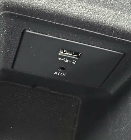 Помаранчевий Ауді Ку2, об'ємом двигуна 1.4 л та пробігом 123 тис. км за 20500 $, фото 38 на Automoto.ua