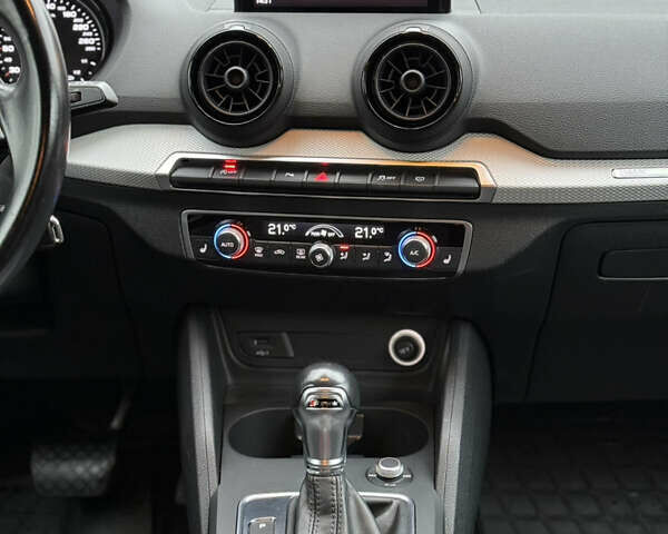 Оранжевый Ауди Ку2, объемом двигателя 1.4 л и пробегом 161 тыс. км за 19500 $, фото 17 на Automoto.ua