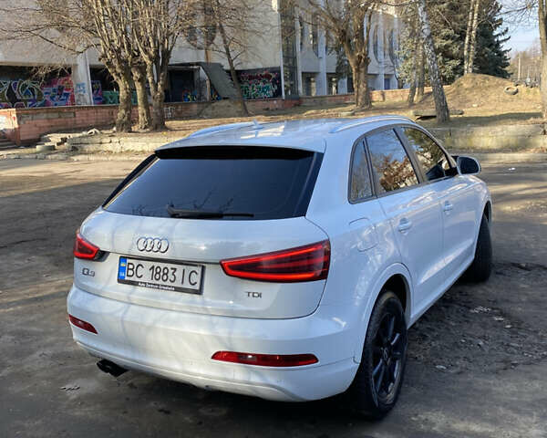 Белый Ауди Ку3, объемом двигателя 1.97 л и пробегом 204 тыс. км за 16500 $, фото 7 на Automoto.ua