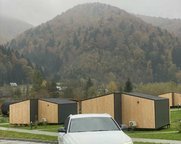 Белый Ауди Ку3, объемом двигателя 1.97 л и пробегом 204 тыс. км за 16500 $, фото 2 на Automoto.ua