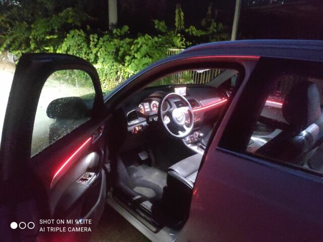 Білий Ауді Ку3, об'ємом двигуна 2 л та пробігом 250 тис. км за 10000 $, фото 8 на Automoto.ua